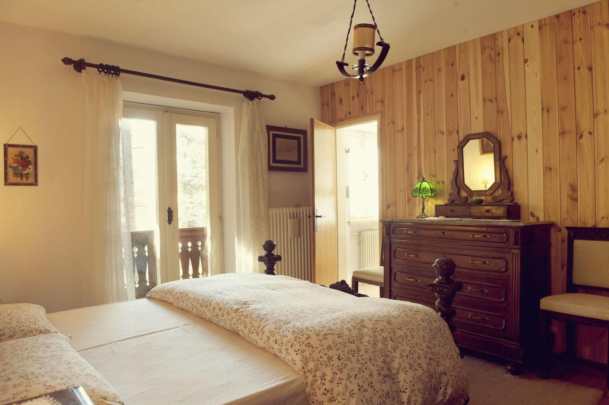 B&B Villa Dolomites Hut San Vigilio Di Marebbe Eksteriør bilde